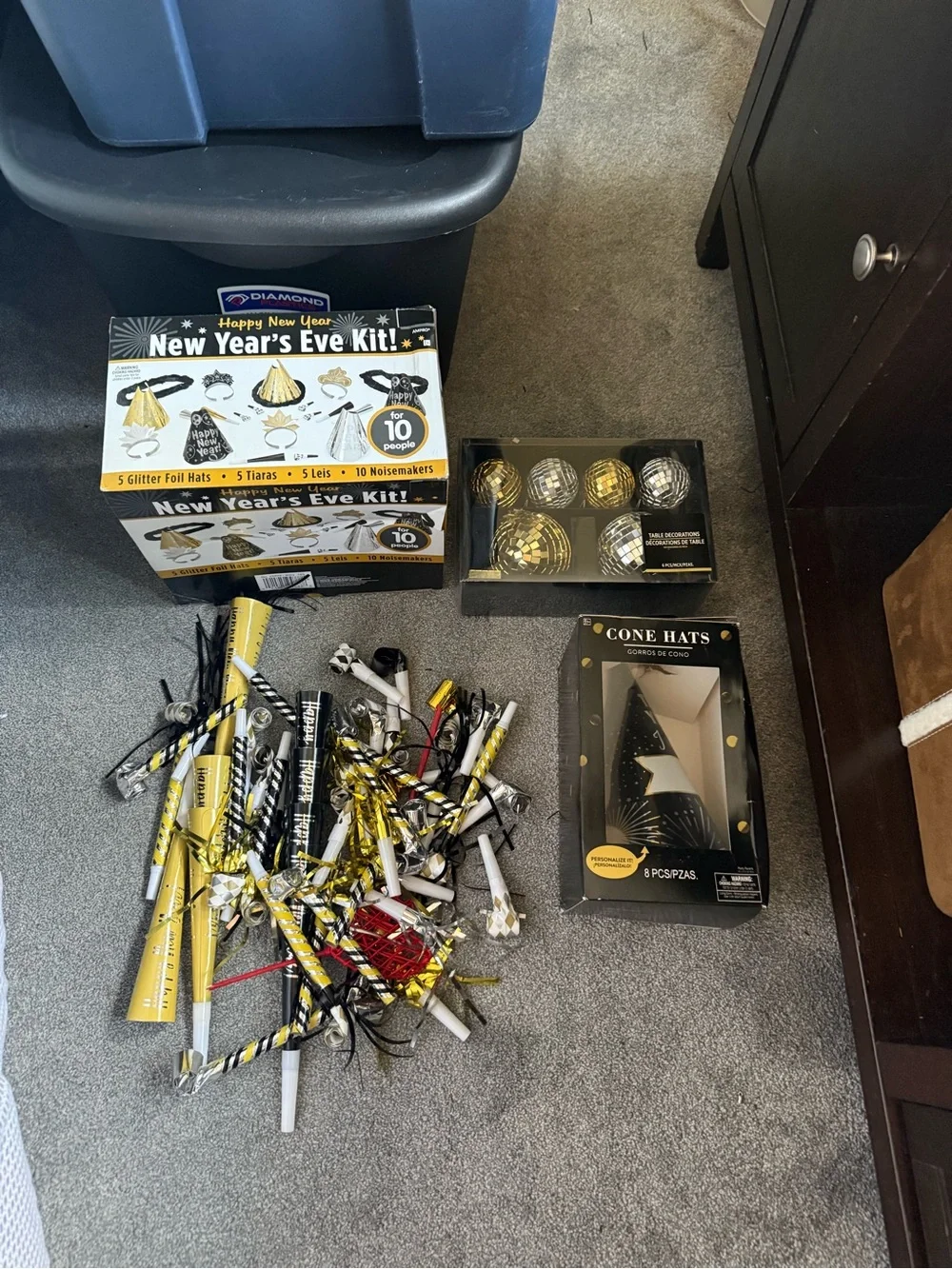 New Year's Eve Party Kit - Black & Gold Celebration Set